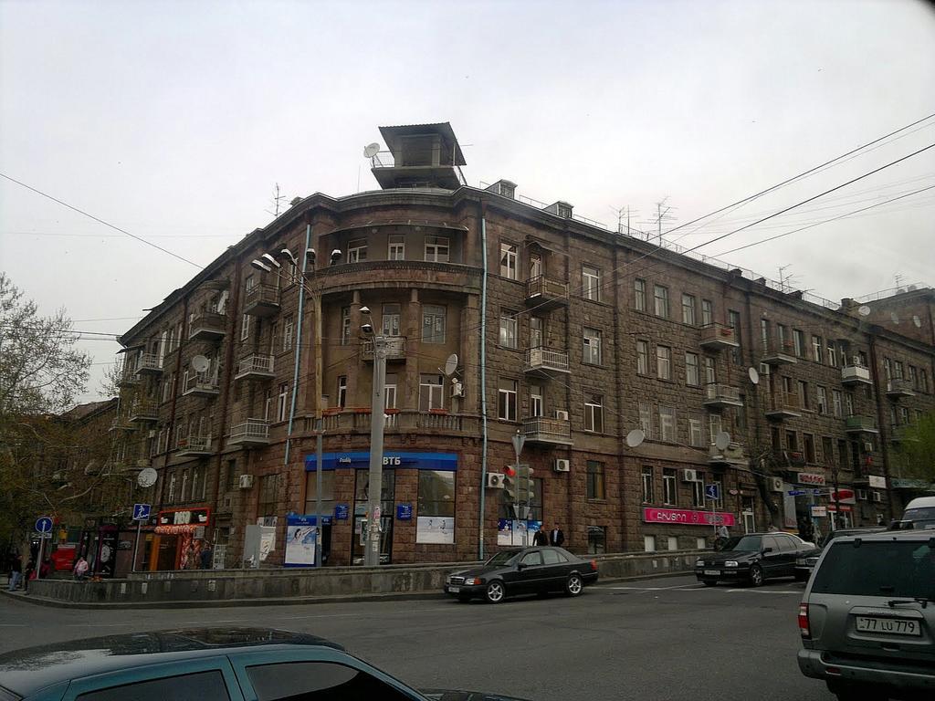 Yerevan-Sky With Terrace 外观 照片
